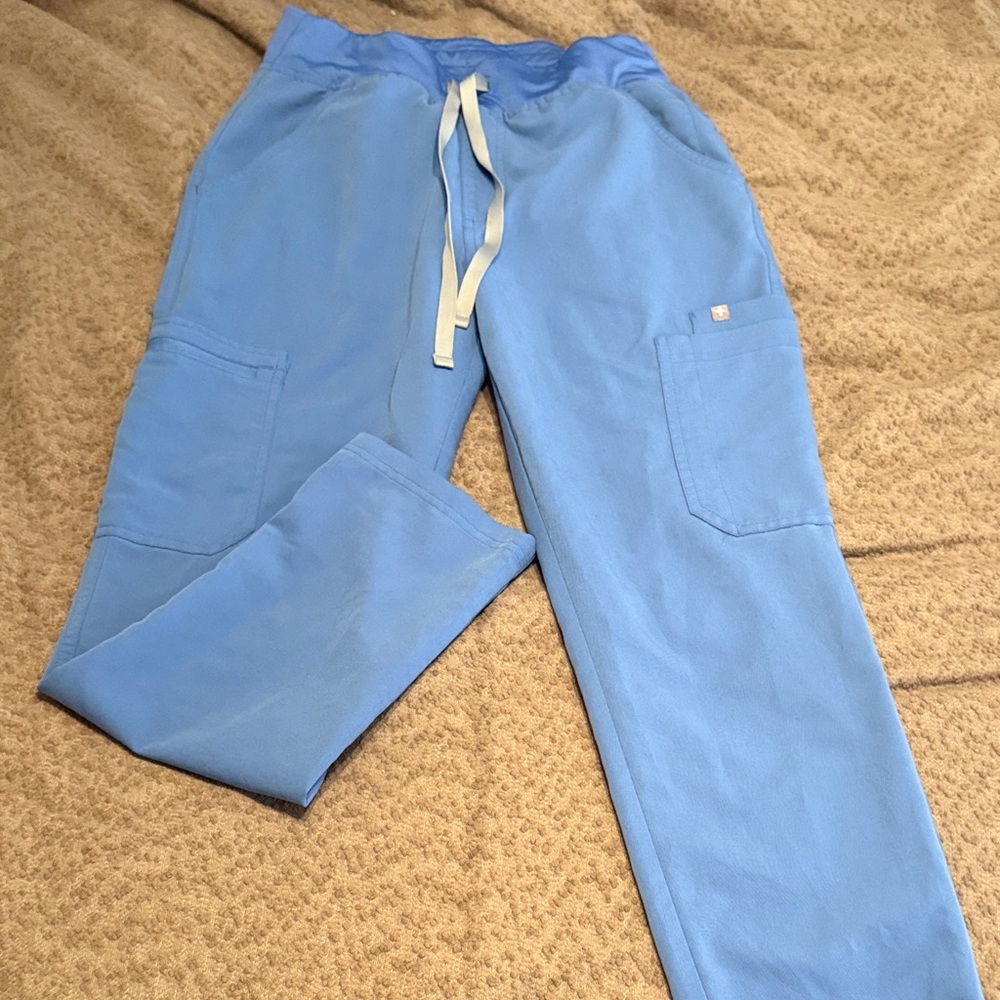 Figs Yola Skinny High Waisted Scrub Pants. S/P